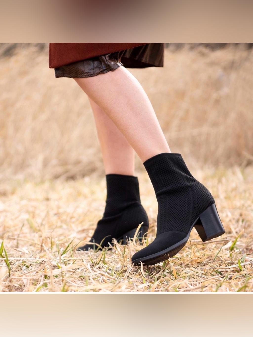Born Meggs Black Knit Block-Heel Ankle Boots Size 8.5 Women’s New In Box